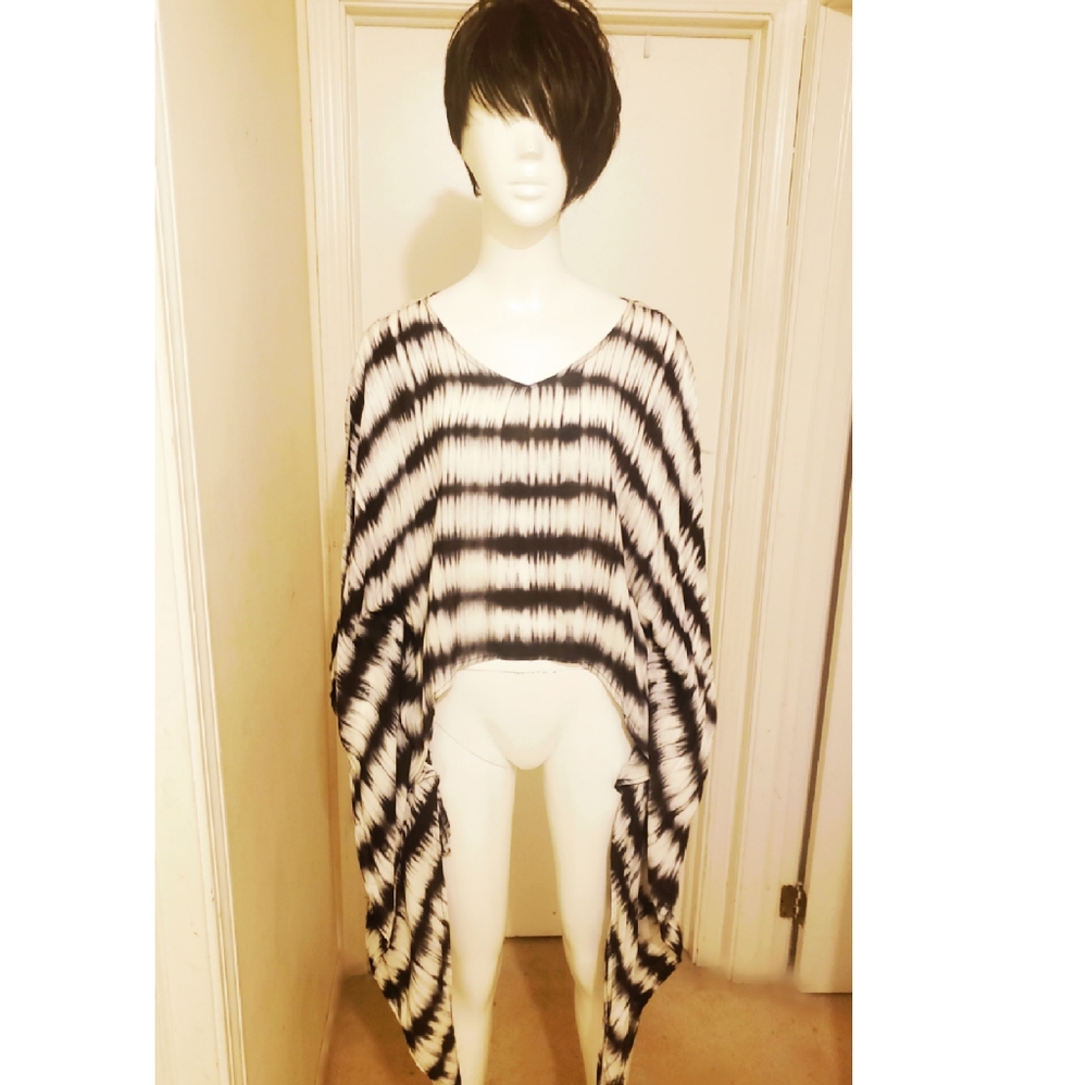Akira Black and White Chiffon Top